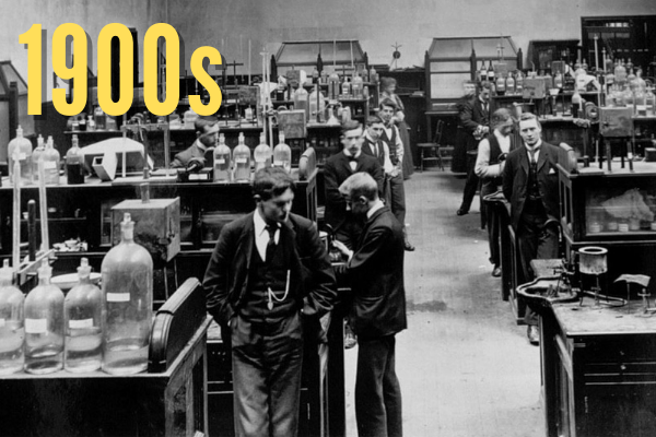 Students in the 1900s Roscoe Lab